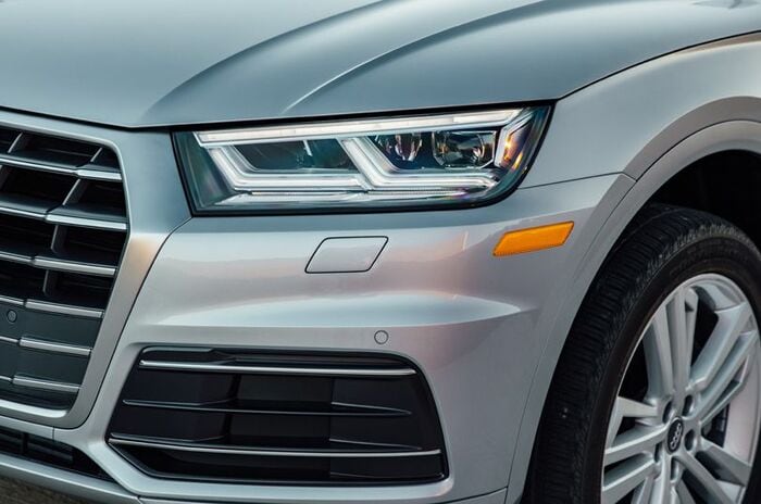 アウディ Q5 2.0 TFSI クワトロ｜Audi Q5 3.0 TDI quattro