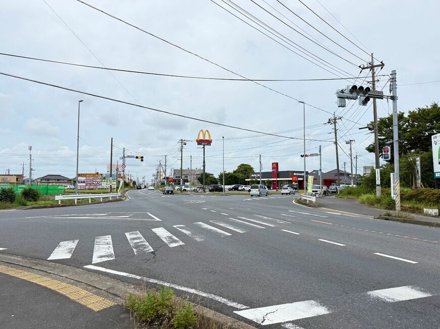 「小見川アピオ」周辺の様子（写真：筆者撮影）