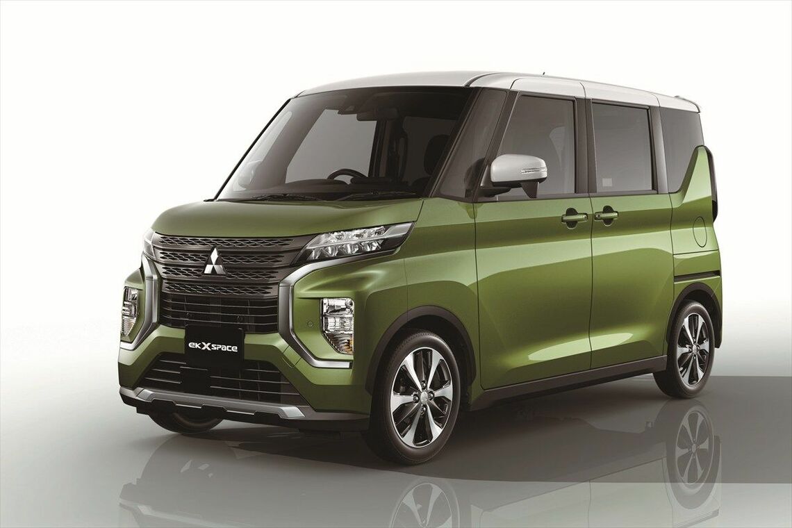 「デリカミニ」となる前の「ekクロススペース」（写真：三菱自動車工業）
