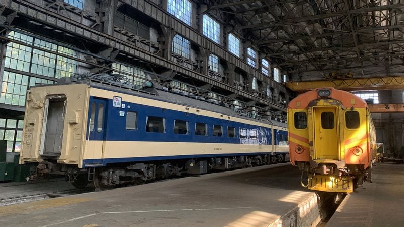 車両の80年　日本国有鉄道工作局　交通博物館　昭和27年10月14日発行 小樽市総合博物館（旧手宮駅廃線跡）（歩鉄の達人）