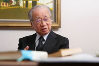 堺屋太一先生は間違いなく｢現代の天才｣だった 受話器持つ 手の震えおり 春逝きぬ