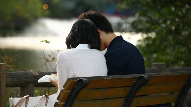 【ルポ】3組に1組が離婚｢夫婦同姓｣不都合な現実
