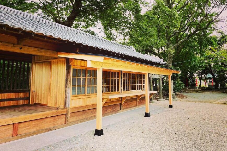 修復後の回廊（写真：福島八幡宮提供）