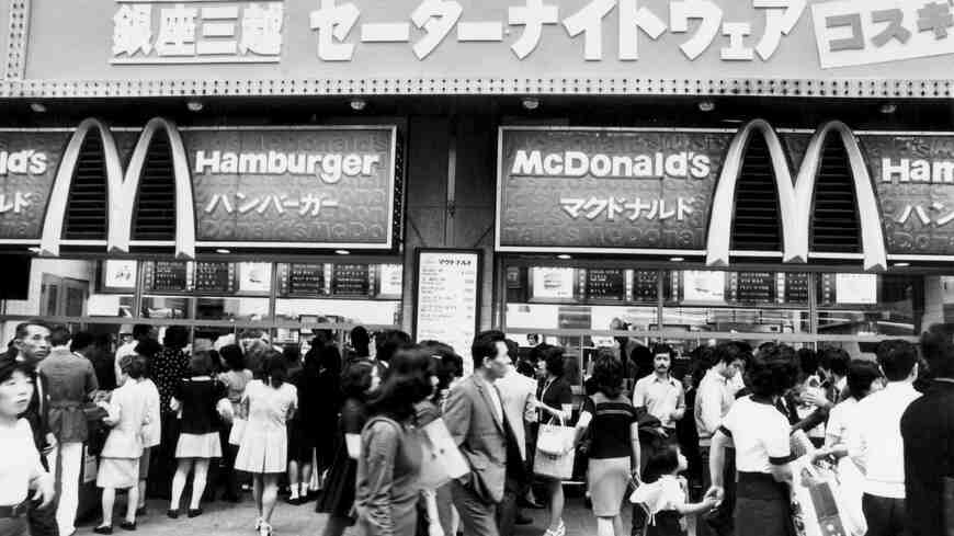 銀座三越1階にかつてあったマクドナルド日本1号店（写真：東洋経済写真部撮影）  