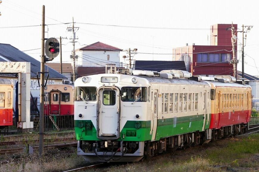 小湊鉄道に導入されたキハ40只見線カラー（筆者撮影）