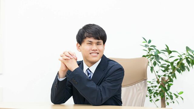 全盲の大学生､当事者目線生かした｢起業｣で注目