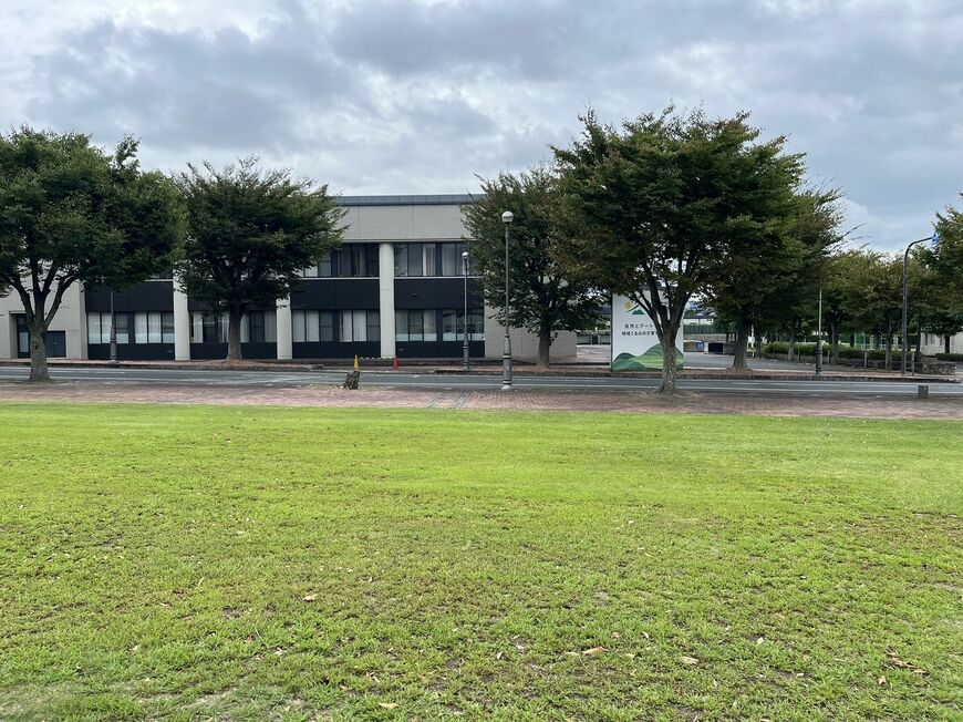 奈義町役場