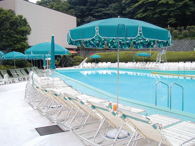 夏場はプールも人気だった（京急電鉄提供）