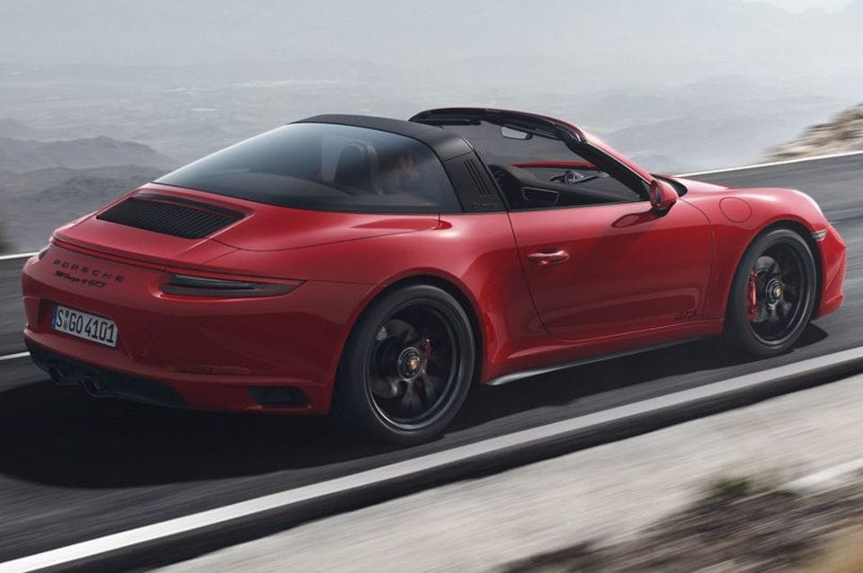 ポルシェ911の新生｢GTS｣は何が変わったか ベースから迫力を増した