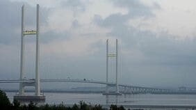 ｢金正恩をプーチンに奪われる｣中国･習近平の焦り､12年間放置された中朝国境の巨大橋が突然開通した理由