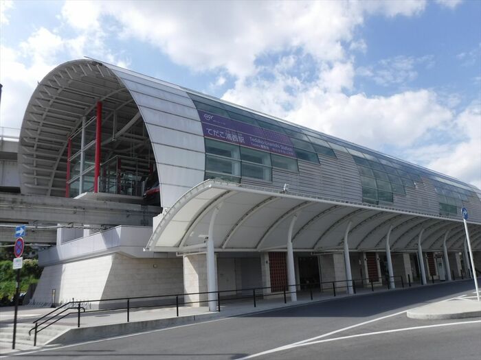 2019年に開業したゆいレールのてだこ浦西駅