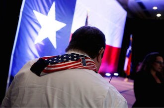 アメリカ中間選､民主党が下院を制する公算