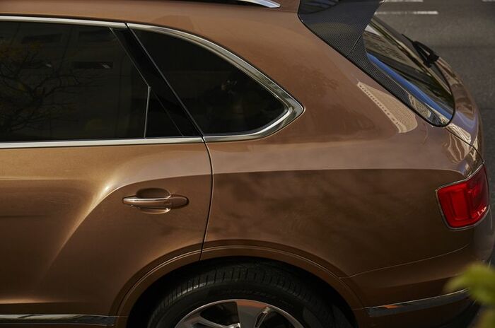 ベントレー ベンテイガ｜Bentley Bentayga