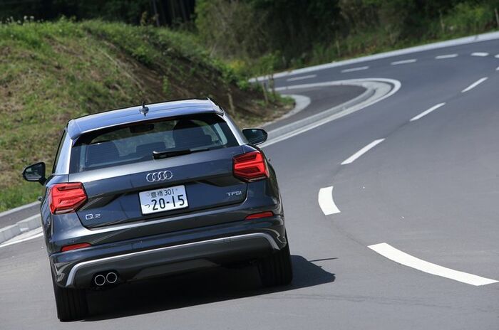 アウディ Q2｜Audi Q2