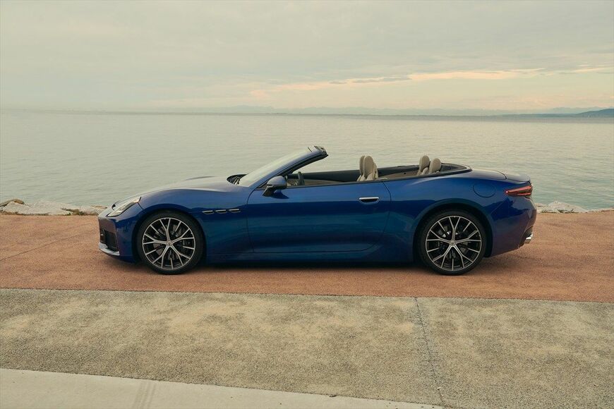 マセラティ グランカブリオ（写真：Maserati）