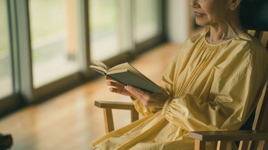 受け止めてみてはじめてわかる「老年期の孤独」が知らせるサインとは（写真：mits／PIXTA）