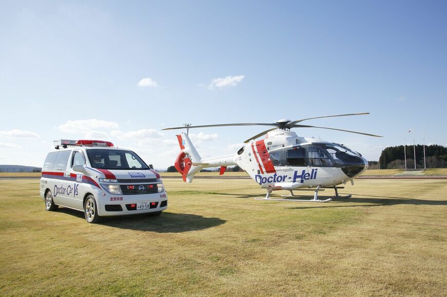 ヘリはEC135（写真：HEM-Net提供）