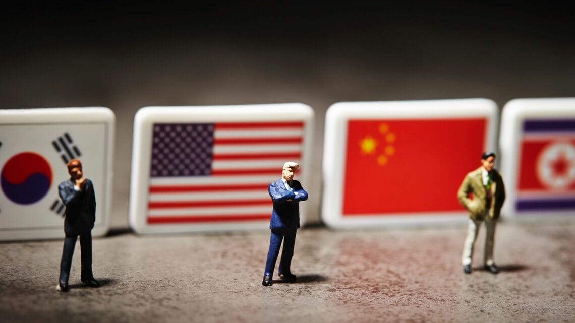 白熱する｢米中覇権争い｣の現状と今後とは？（写真：manoimage／PIXTA）