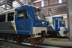 キナルート車庫で並ぶキハ8500とインド製レールバス