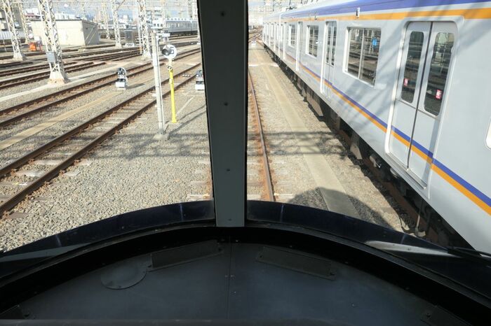 南海ラピート運転席からの眺め