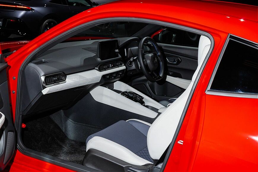 ホンダの新型「プレリュード」（写真：三木 宏章）