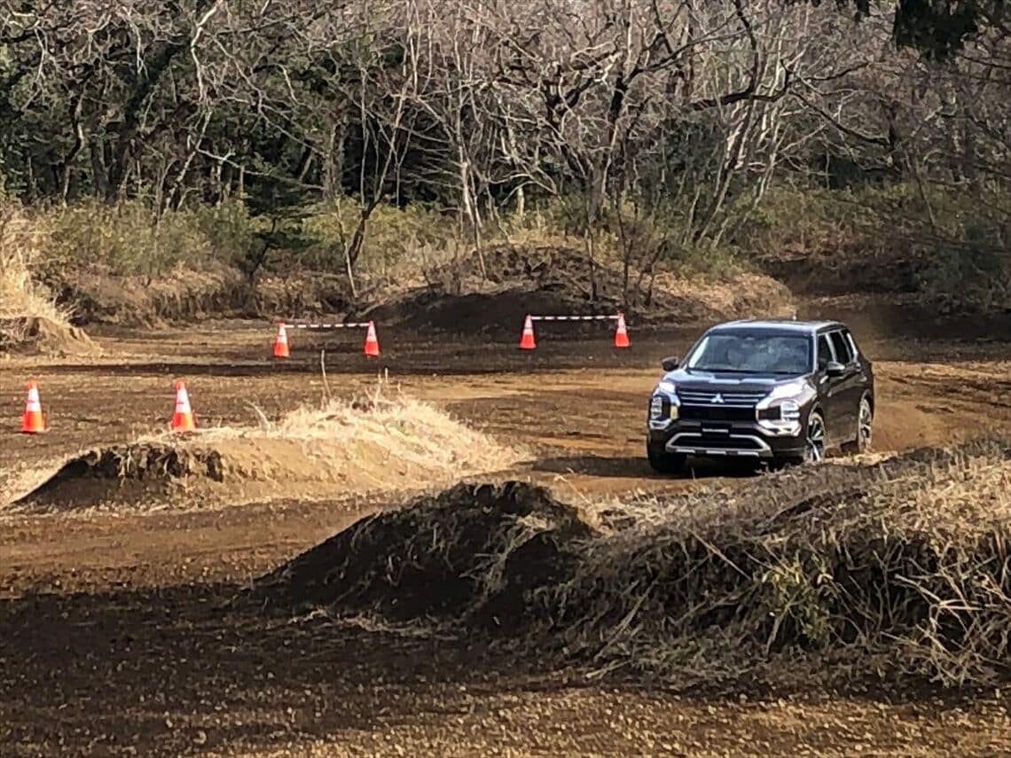 アウトランダー ノート 電動4駆 のスゴみ テクノロジー 東洋経済オンライン 社会をよくする経済ニュース