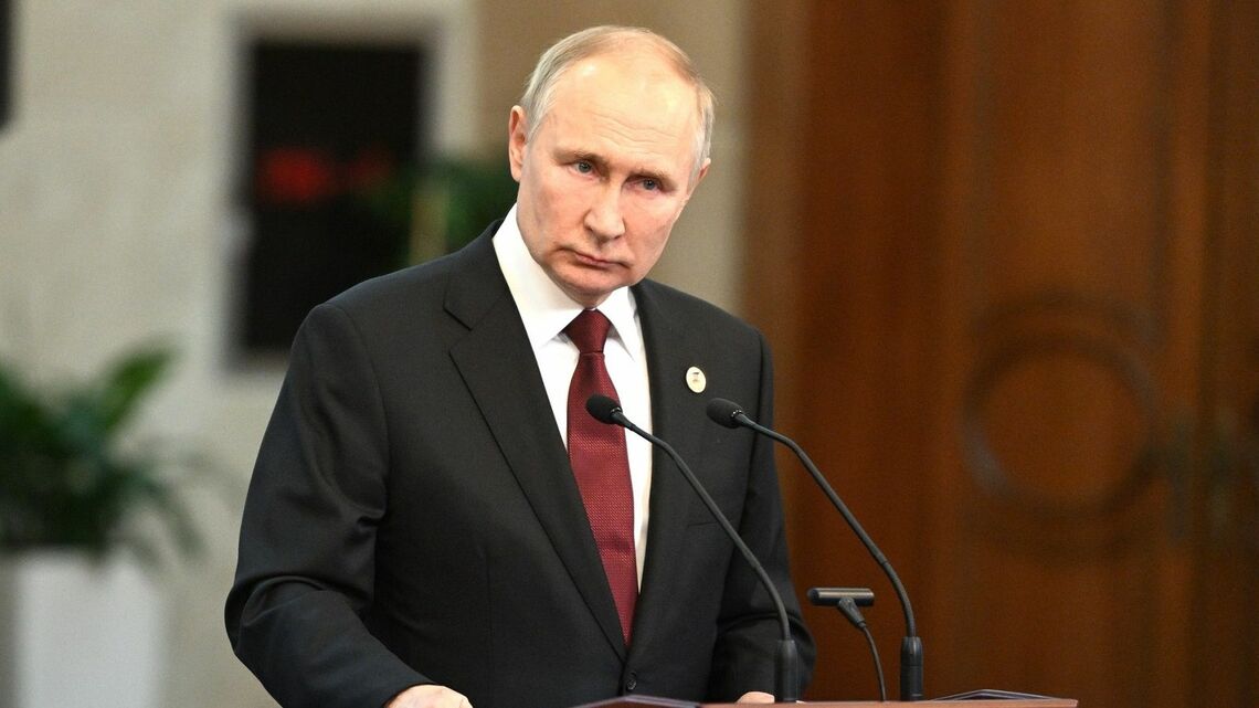 ロシア大統領プーチンはなぜ妻から「バンパイア」(吸血鬼)と呼ばれたのでしょうか(写真は2022年12月キルギス訪問後の記者会見でのプーチン大統領、ロシア大統領府公式ホームページより)