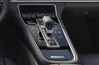 ポルシェ パナメーラ 4 E-ハイブリッド｜Porsche Panamera 4 E-Hybrid