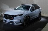ホンダ新型「CR-V e:HEV」（写真：三木 宏章）