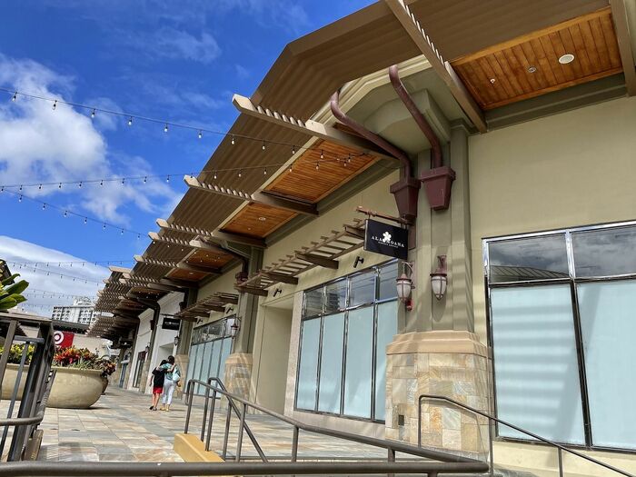 コロナ禍で閉店した店も多い