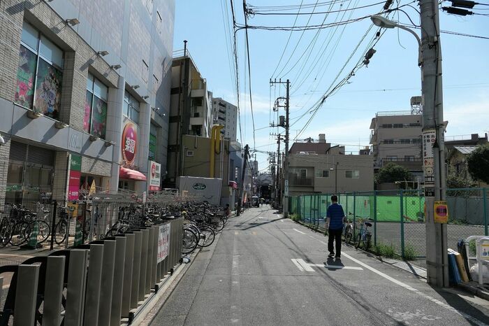 拡幅される道路