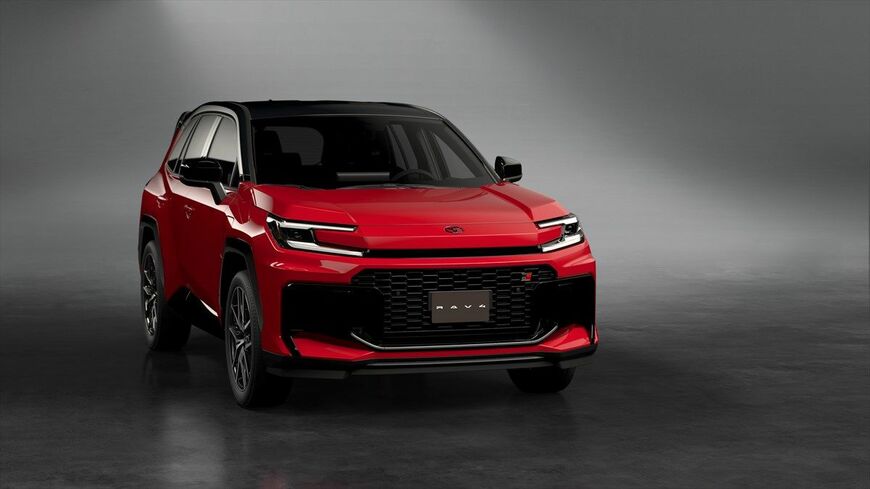 トヨタ RAV4（写真：トヨタ自動車）