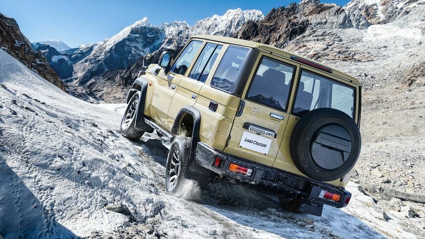 トヨタ「ランドクルーザー“70”」（写真：トヨタ自動車）