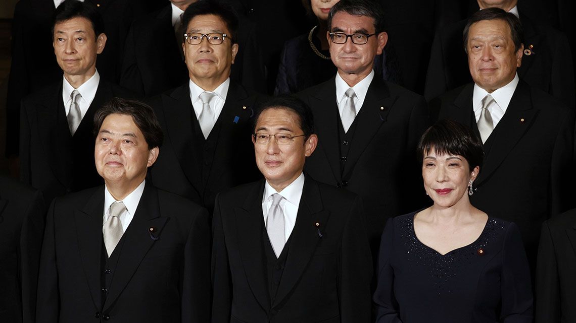 日本の岸田文夫首相が新内閣を任命