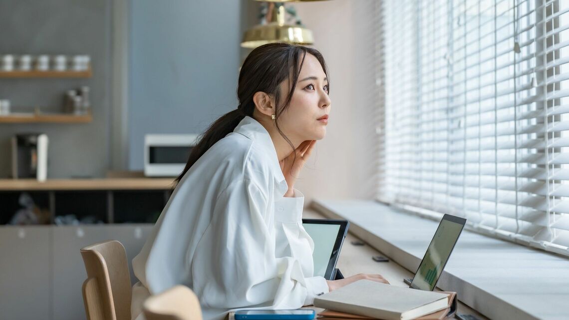 リスキリングで挫折しないための「習慣化」のポイントを解説します(写真:Luce/PIXTA)