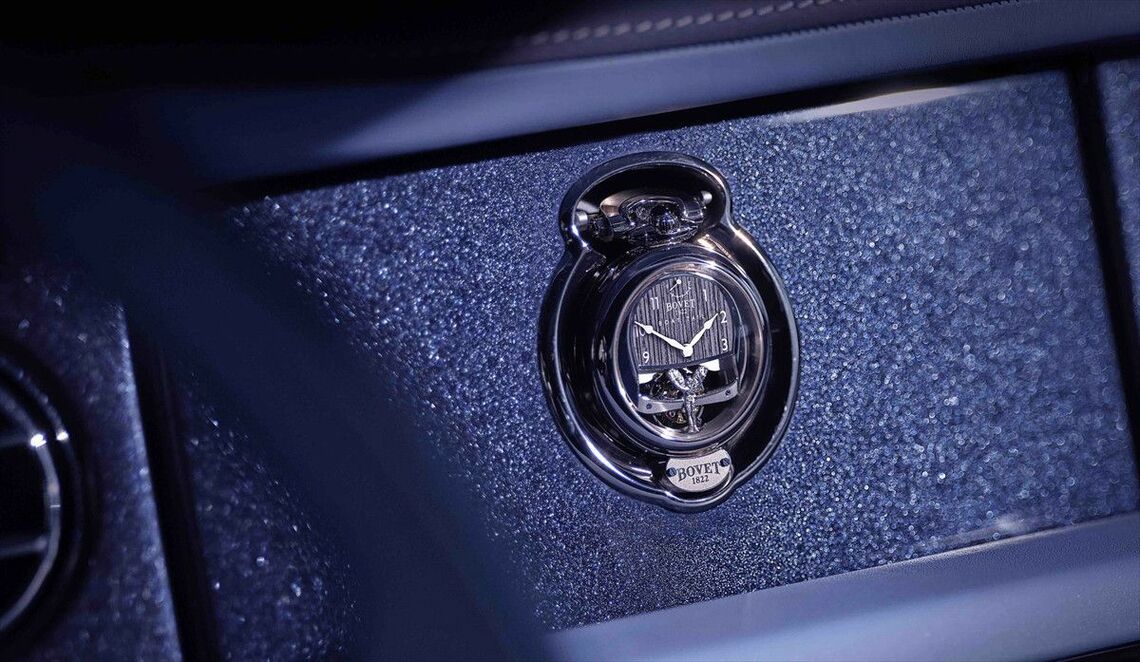 今回、発表された「ボート・テイル」にはスイスの高級時計「ボヴェ」が装着されている（写真：Rolls-Royce Motor Cars）
