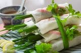 ベトナム料理の定番の生春巻き（写真：プロペラ／ PIXTA）