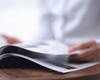 付録付き雑誌バブル崩壊！…では、どうする？ バッグ付き雑誌というより雑誌付きバッグ？