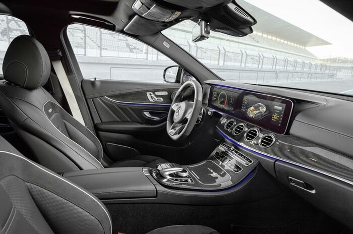 メルセデスAMG E63 S 4マチックプラス｜Mercedes-AMG E63 S 4MATIC＋