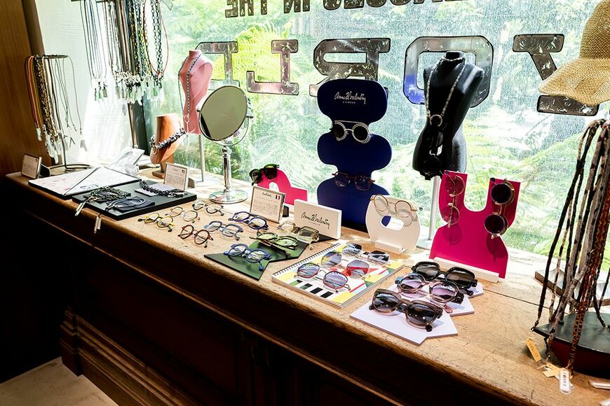 グローブスペックス渋谷店の眼鏡の展示