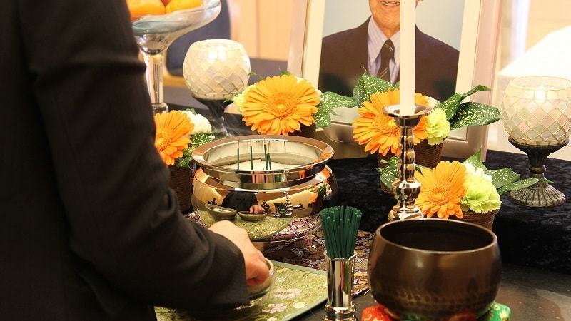 知らないと恥をかく 会社関係の葬式 の作法 若手社員のための 社会人入門 東洋経済オンライン 社会をよくする経済ニュース