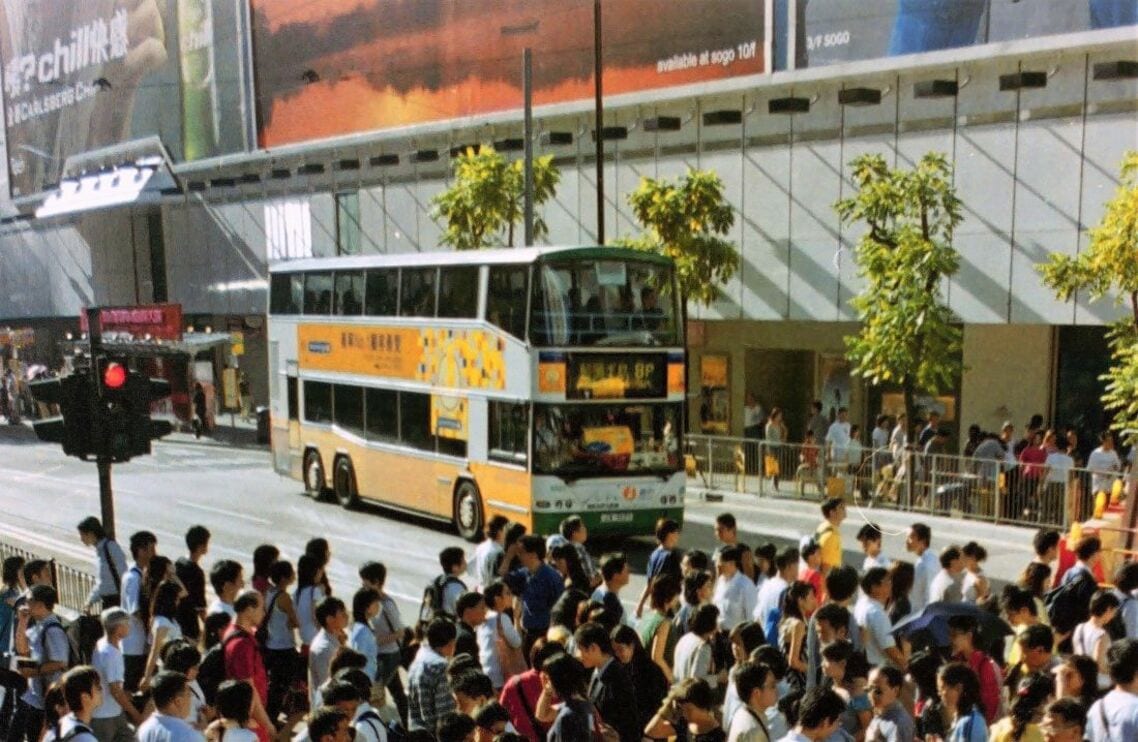 旧CMBバス路線の引き継ぎ役も担ったNWFBのバス。