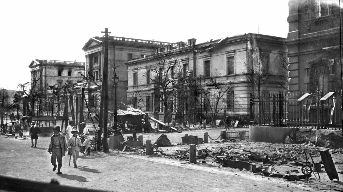 日本銀行､SNS時代に｢炎上｣への備えは十分か 利上げ発表後に株価急落