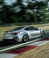 レクサスRC F“Final Edition”（写真：トヨタ自動車）