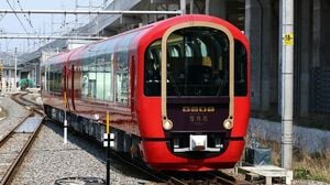 欧州の食堂車､日本の観光列車とは大違い カレーライスが2300円の