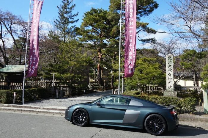 アウディ R8