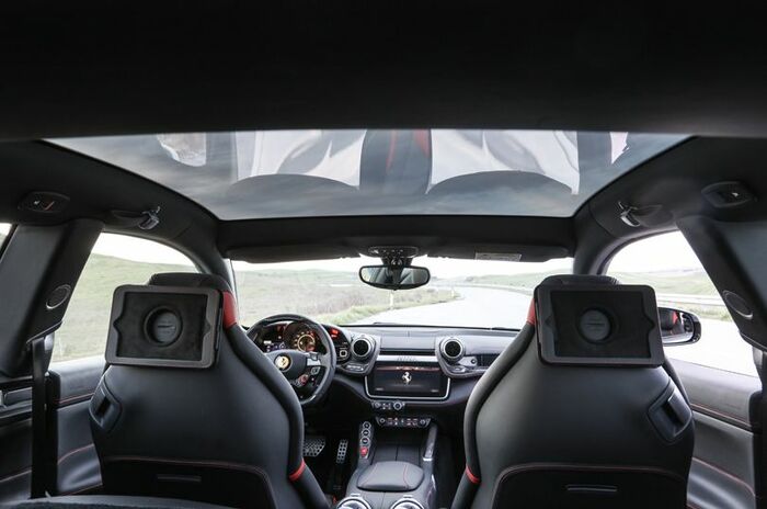 フェラーリ GTC4 ルッソT｜Ferrari GTC4Lusso T