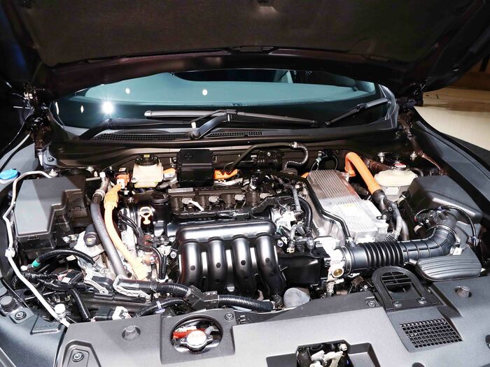 （撮影：尾形文繁）