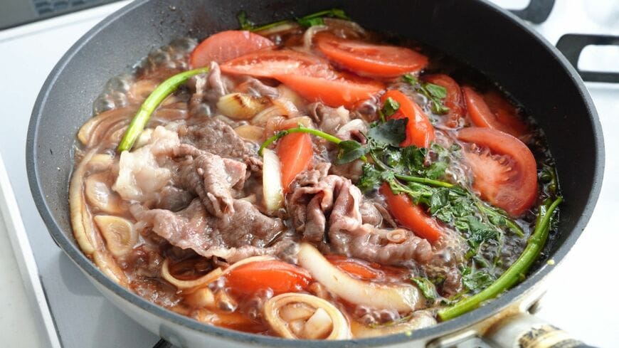 トマトすき焼き