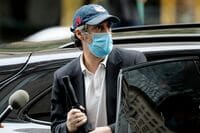 トランプ氏に10年仕えた元顧問弁護士刑期終了へ トランプ氏が訴追されていないことへの怒りを露に